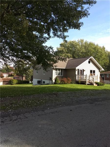 137 Crest Drive, Delmont