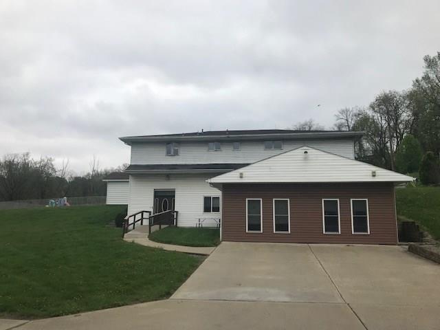 10621 Barnes Lake Rd, North Huntingdon