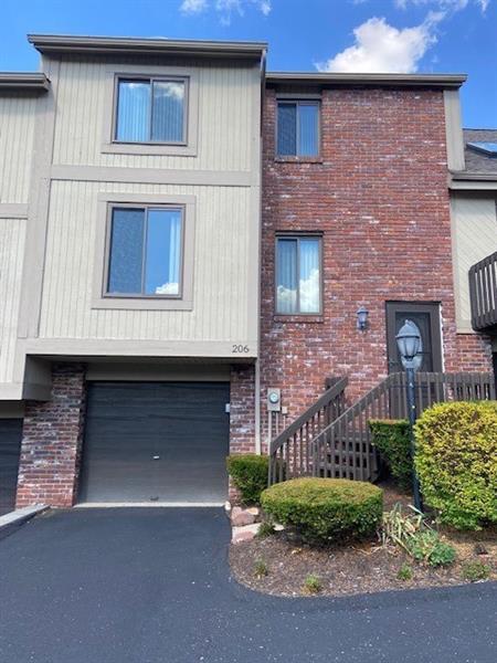 206 Serendipity Dr., Moon-Crescent Twp