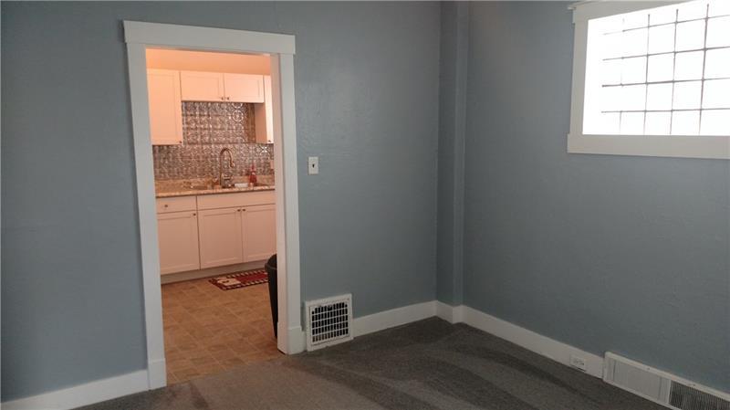 63 Estella Avenue Photo 24