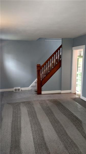 63 Estella Avenue Photo 4