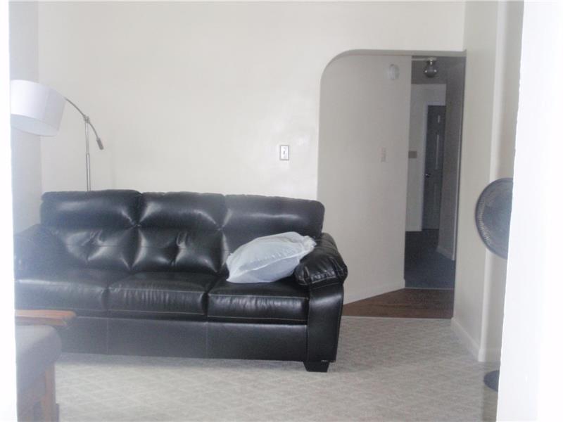 852-886 Wayne Avenue Photo 14