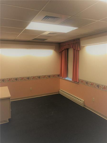 17 Arentzen Blvd #204 Photo 9