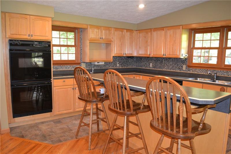 530 Quigley Hill Rd Photo 4