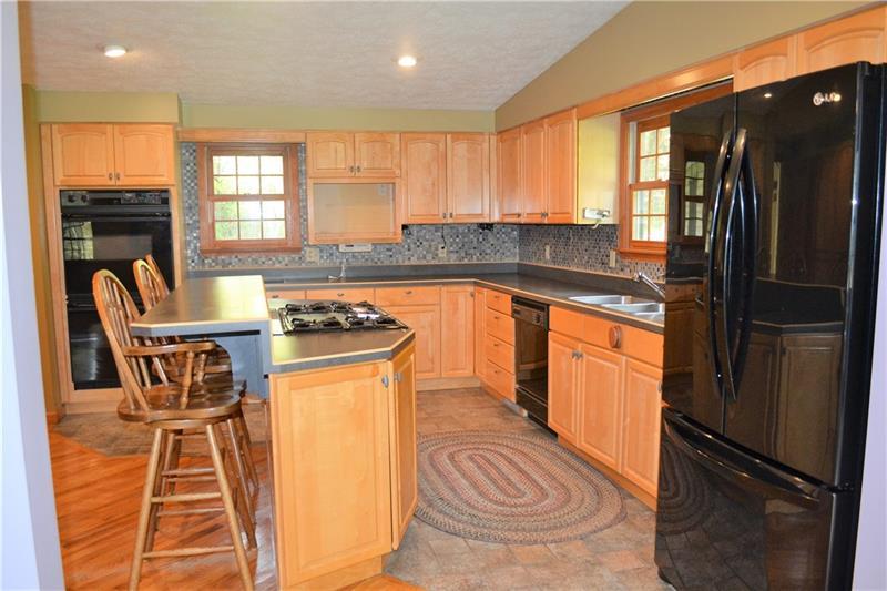 530 Quigley Hill Rd Photo 5
