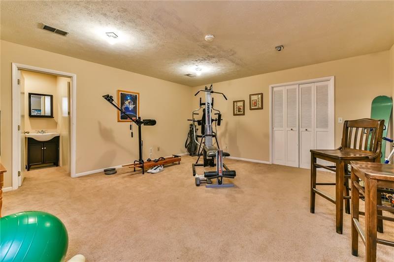 6 Jaycee Dr Photo 21