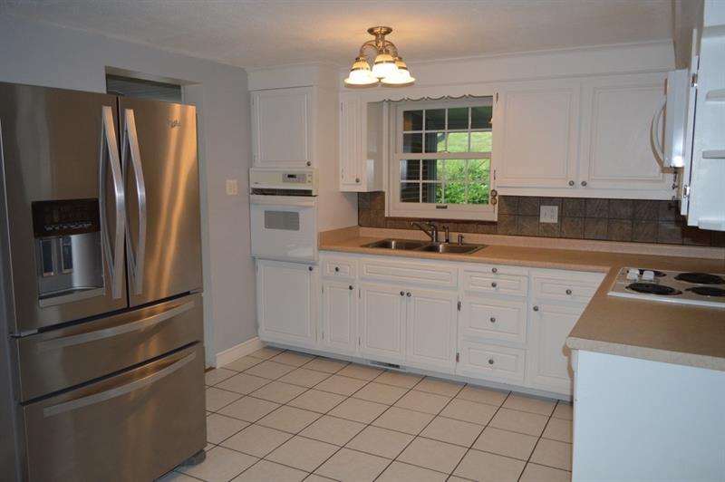 155 Demar Blvd Photo 5
