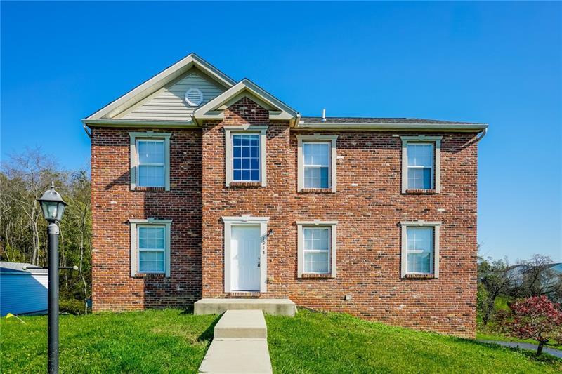 1018 King Edward Dr
