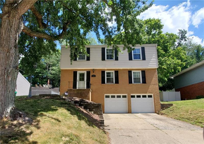 579 Clifton Rd