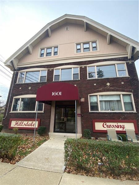 1601 Hillsdale Street #6