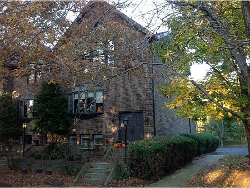 10092 Mansion Dr, McCandless