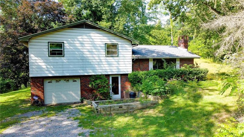 658 E Portersville Rd, Muddy Creek Twp