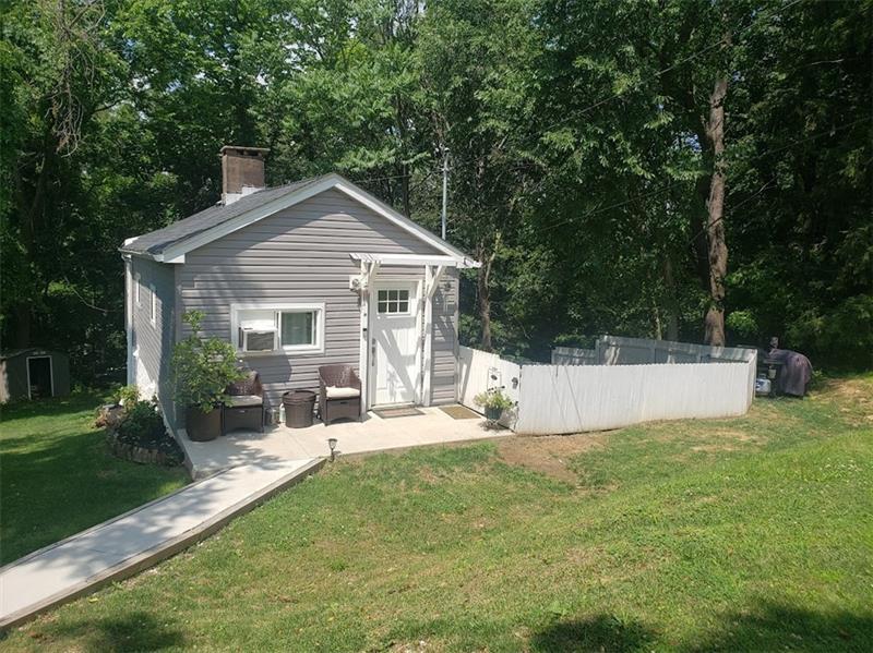 1015 Barger St, Penn Hills