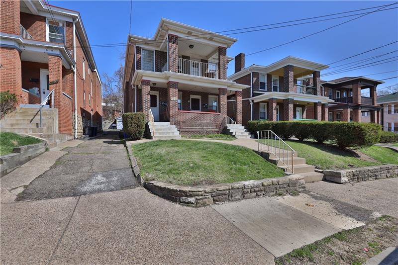 5921 Nicholson St, Squirrel Hill