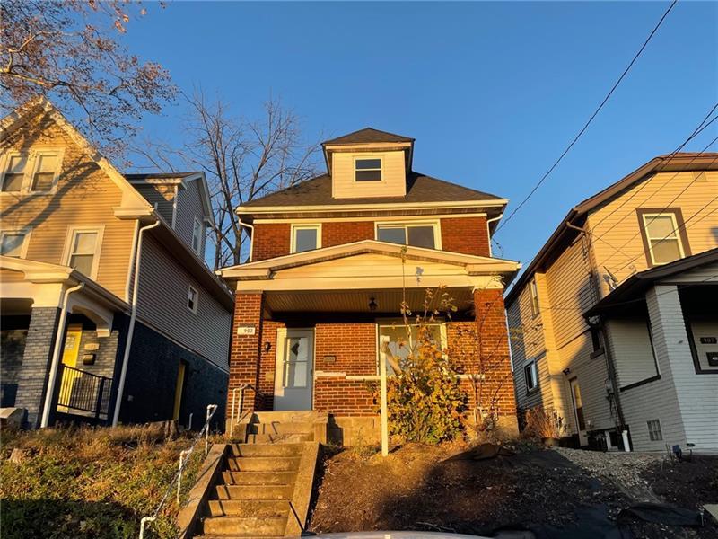 903 Fordham Avenue, Brookline
