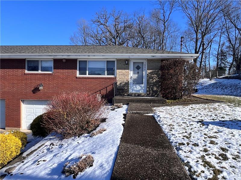 Moon-Crescent Twp