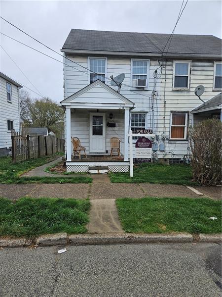 523 Farnsworth Ave, Clairton