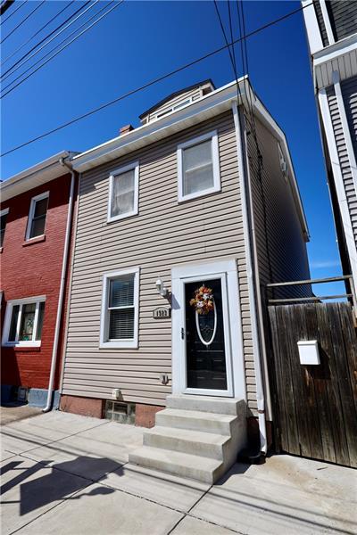1923 Wharton St, South Side