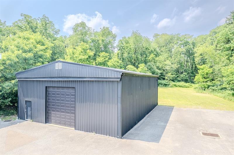 2555 Leechburg Road (rear)