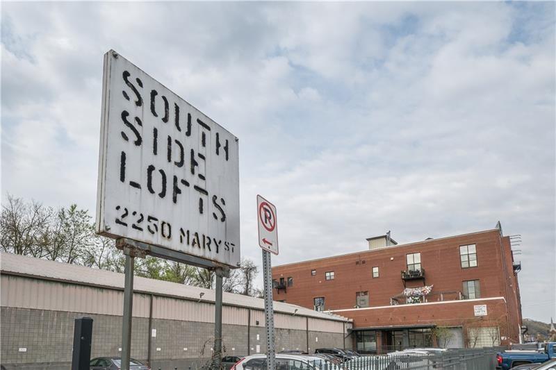 2250 Mary Street, South Side