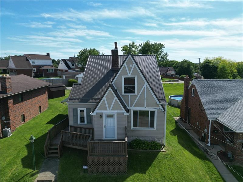 922  Highland Ave, Port Vue
