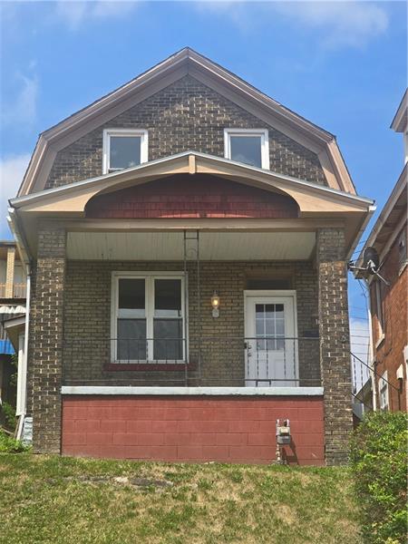 1602  Fallowfield, Beechview