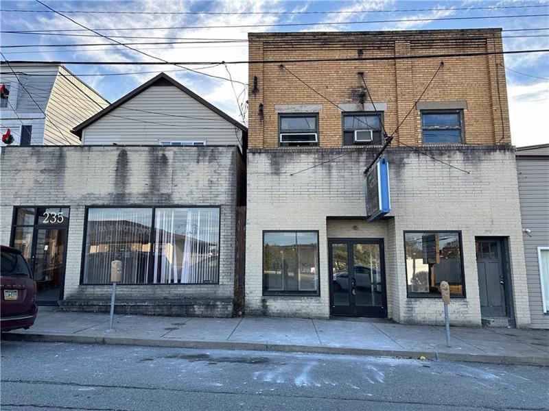 237 Longfellow St