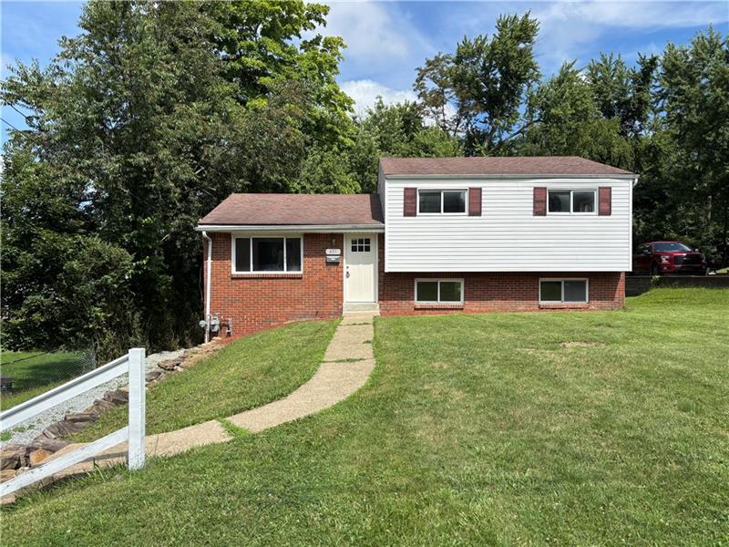 401 Cyra Dr