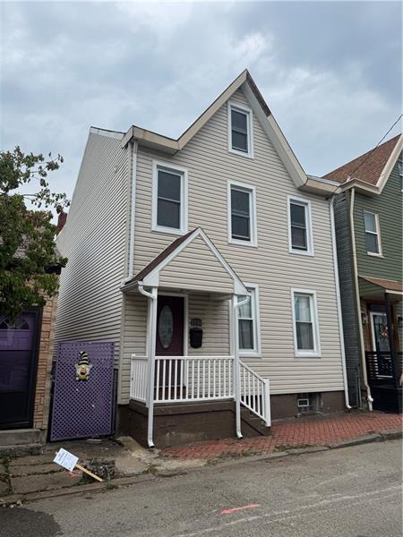 1130 Goettman St