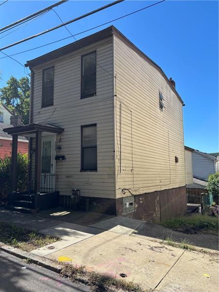 4930 Glenwood Ave