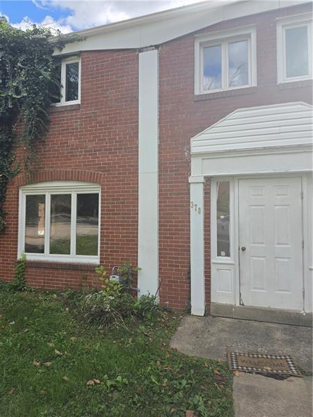 370  Anawanda Ave, Mt. Lebanon