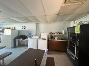 566 - 568 Tomato Dr Photo 16