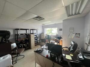 566 - 568 Tomato Dr Photo 4
