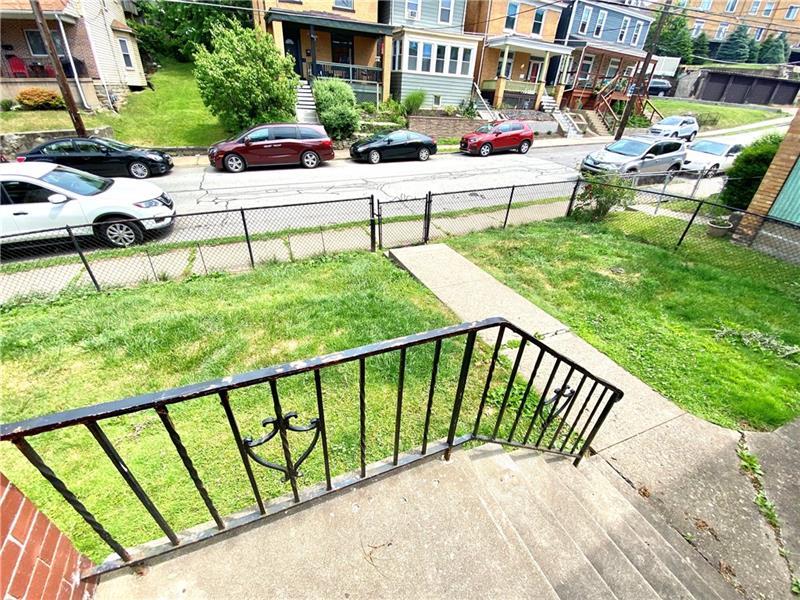 448 Kathleen St Photo 1
