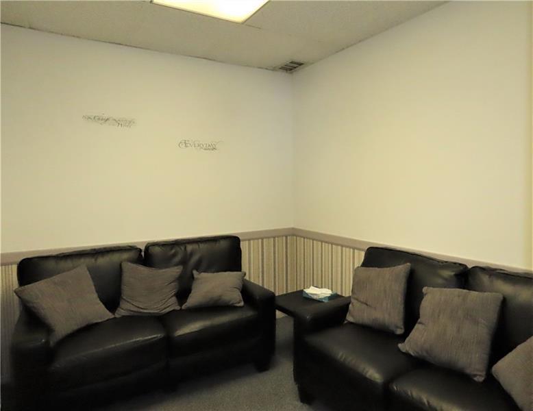 413-415 Highland Ave Photo 11