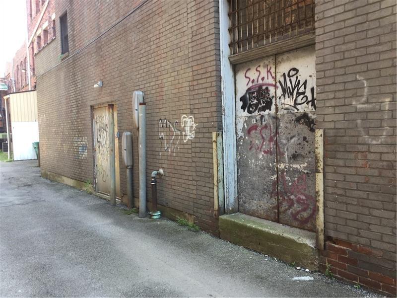 47 E State St. Photo 18