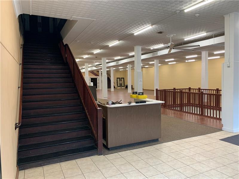 47 E State St. Photo 5