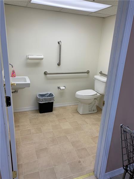47 E State St. Photo 10