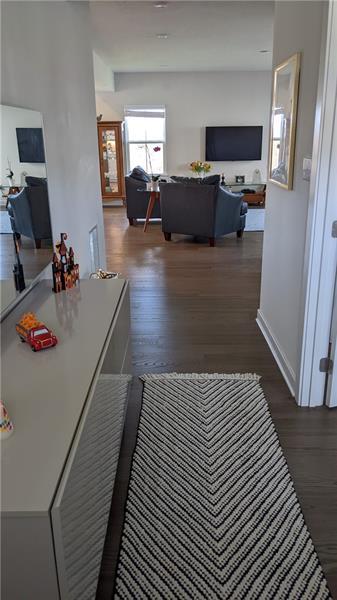 126 Marquis Dr. Photo 8