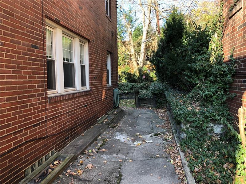 5421 Normlee Pl Photo 26