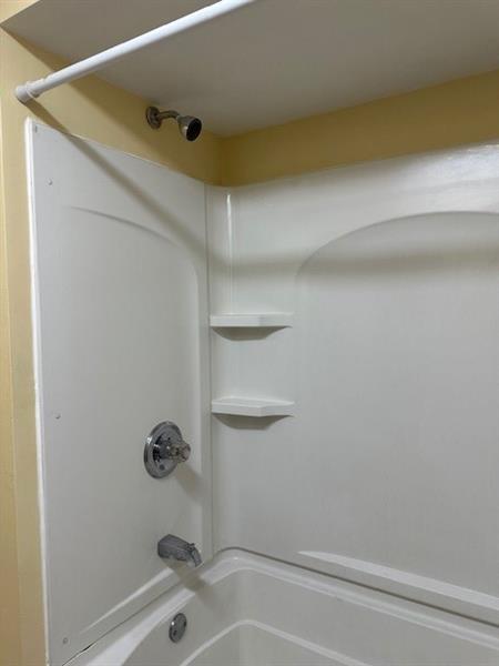 100 Reed Ave Photo 32