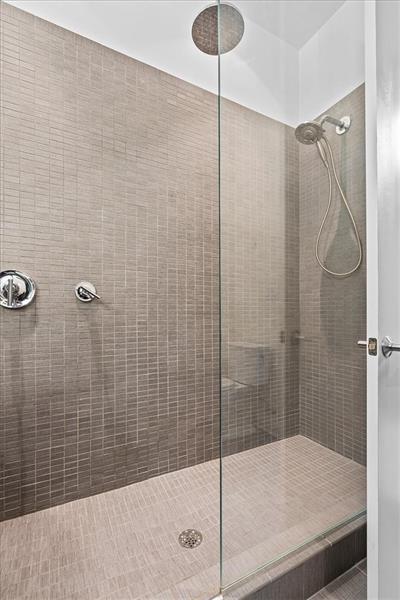 301 5th Avenue #709 Photo 29