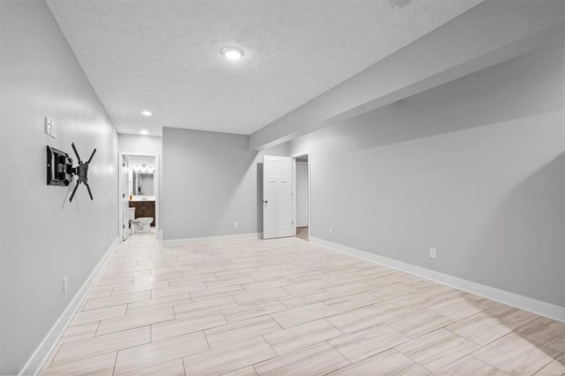 1809 Porter Photo 30