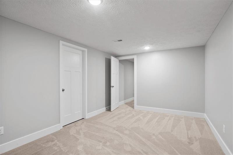 1809 Porter Photo 38