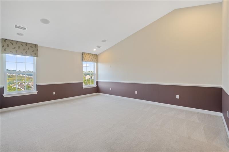 5801 Windsor Drive Photo 28
