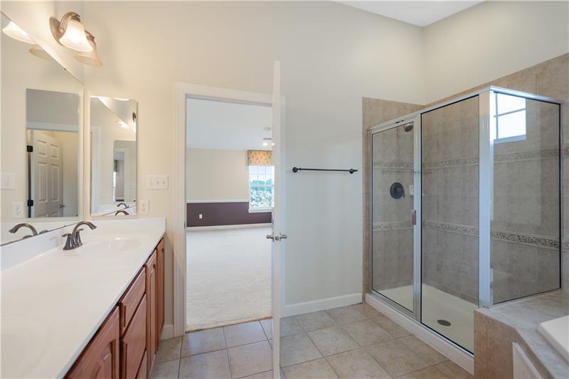 5801 Windsor Drive Photo 30