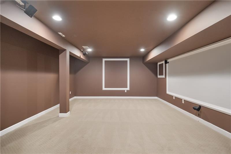 5801 Windsor Drive Photo 42