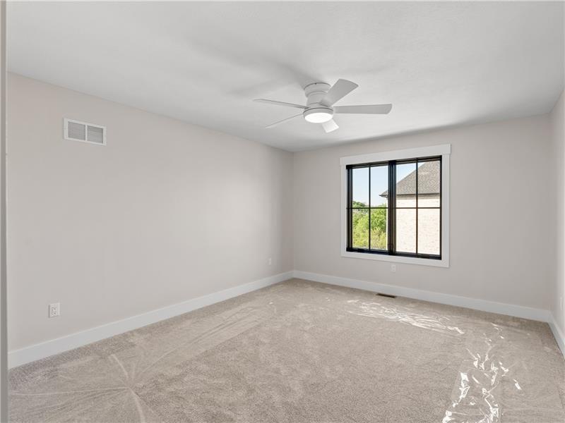 3025 Chestnut Ridge Drive Photo 34