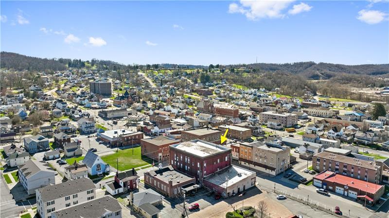 128 Wood Street Photo 10