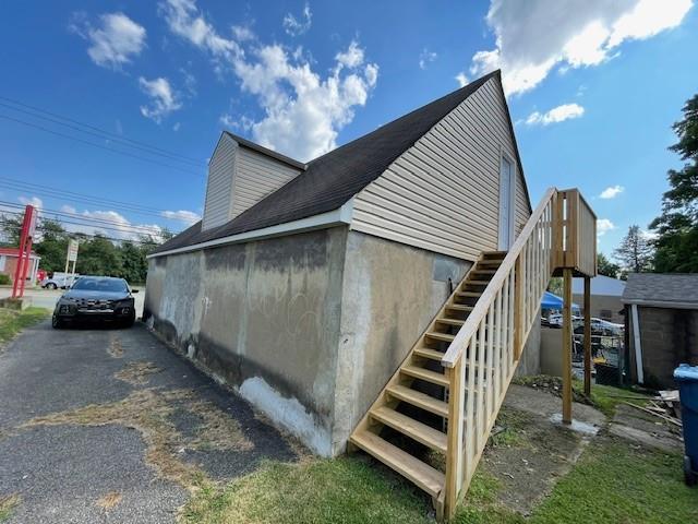 1725 Leechburg Photo 4